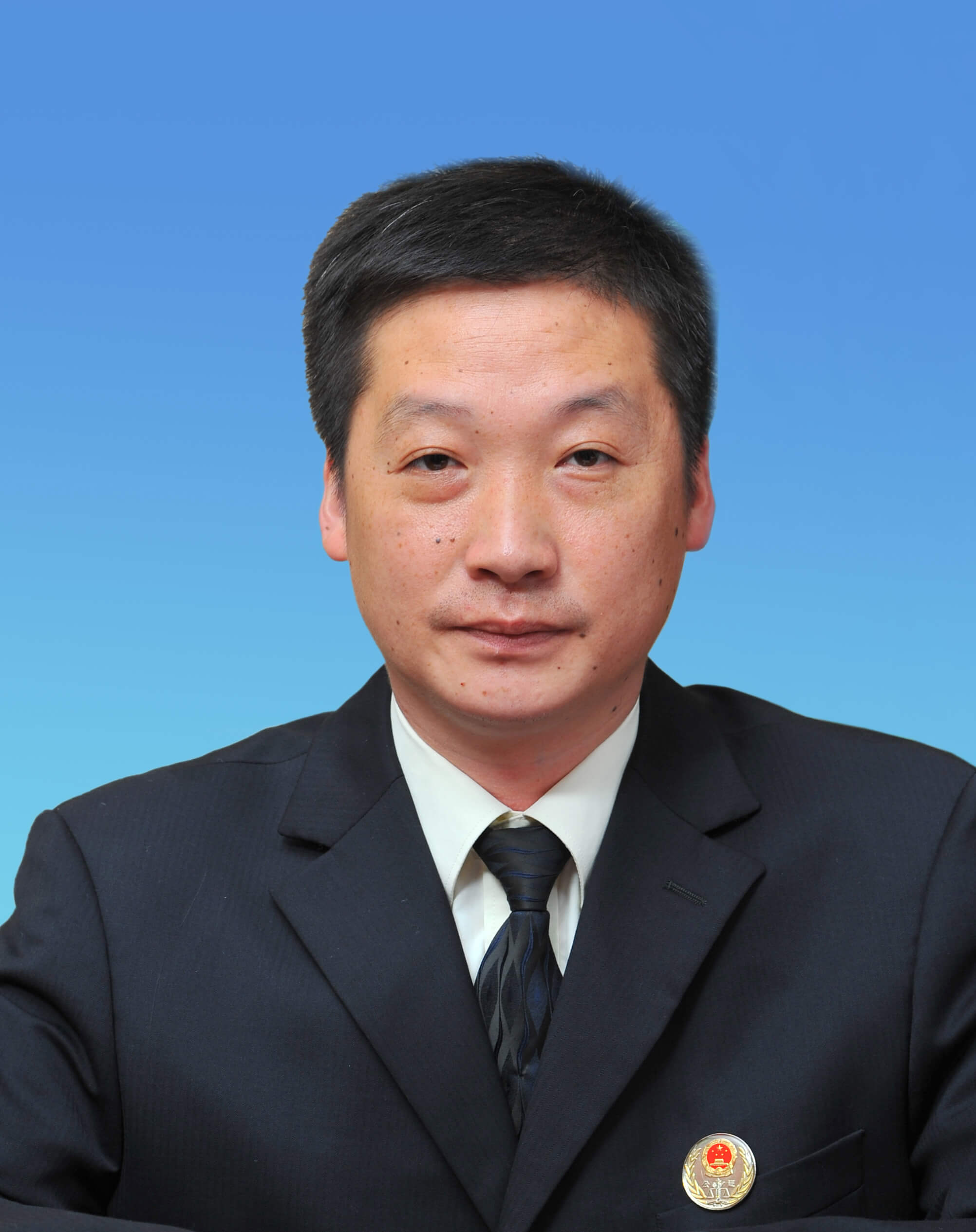 张黎